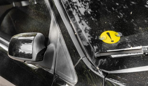 Șofer începător prins de radar cu 172 km/h, pe DN24, în Vaslui: „A confundat volanul cu joystickul de la jocurile video”