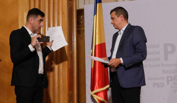 Criza politică din România din 2026. PSD și AUR vor depune moțiune de cenzură comună împotriva Guvernului Bolojan