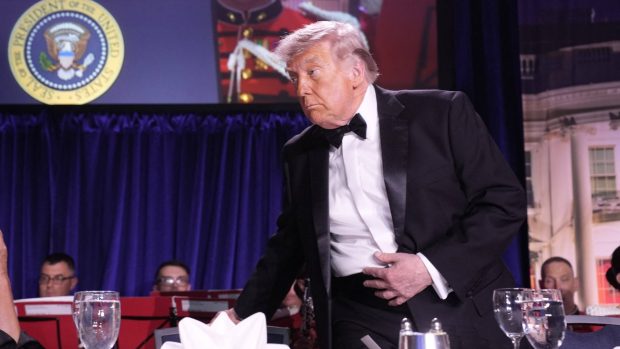 Evacuarea de urgență a lui Donald Trump la Cina Asociației Corespondenților, după împușcături la Washington Hilton