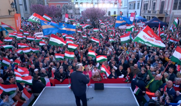 Orban a pățit precum Ceaușescu, la propriul miting electoral: „Rușilor, plecați acasă”