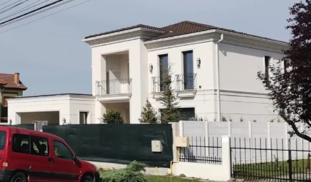 Vila lui Sorin Grindeanu din Dumbrăvița, proiectată de o firmă care are legături cu Nordis. Reacția președintelui PSD