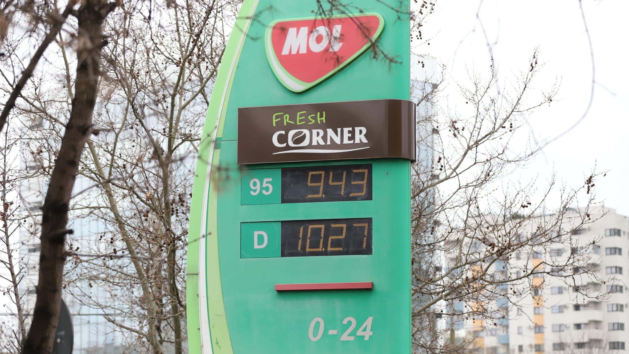 Poza pentru articolul Cât costă un litru de benzină și motorină, vineri, 22 mai 2026, în București, Cluj-Napoca, Timișoara, Iași și Constanța