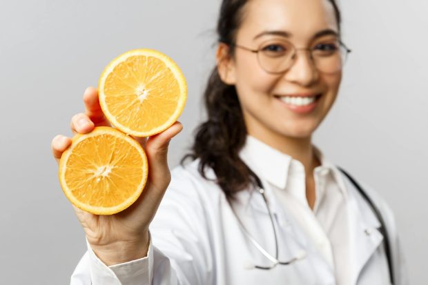 Vitaminele esențiale care alimentează energia zilnică și rolul lor în menținerea vitalității