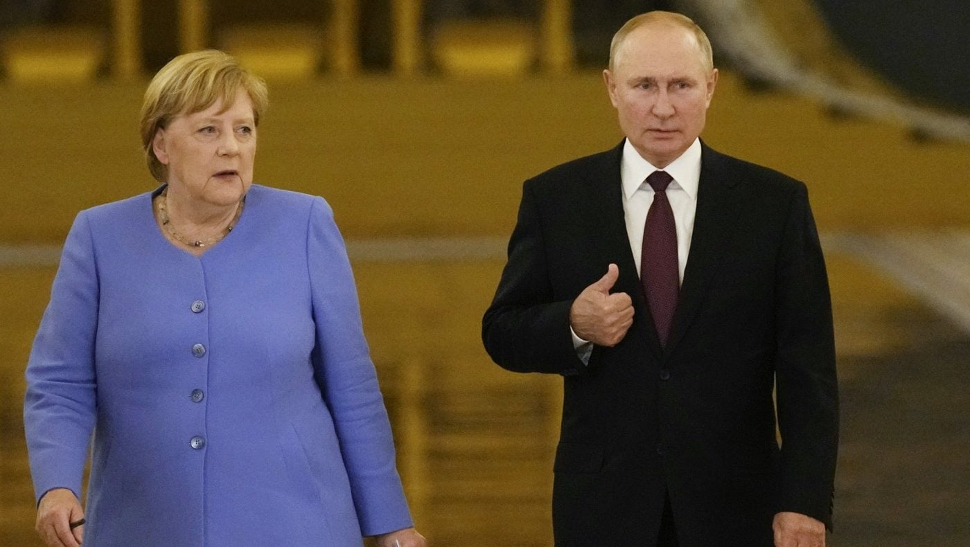 Angela Merkel refuză să negocieze cu Vladimir Putin. Motivul invocat de fostul cancelar german