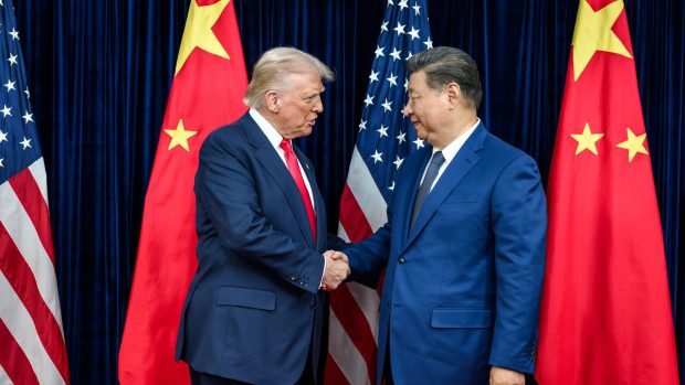 Donald Trump se pregătește pentru o vizită importantă la Beijing în mijlocul tensiunilor comerciale și geopolitice