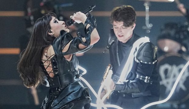 Imagine Stire Alexandra Căpitănescu s-a calificat în finala Eurovision Song Contest 2026, cu piesa „Choke Me” | 2review.ro