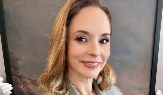 Imagine Stire Imagini cu Andreea Marin în grădina sa. Cum arată în colanți și cu un decolteu generos | 2review.ro