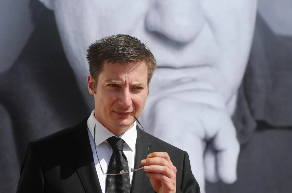 Dilema viitorului Guvern: „Cine mai împrumută România cu 50 de miliarde de euro anual dacă nu facem nicio reformă?”