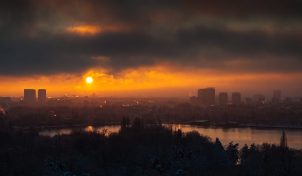 Când are loc solstițiul de vară 2026 și de ce este cea mai lungă zi din an
