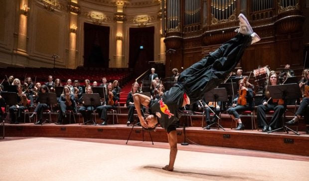 Imagine Stire B-Boy Lee, unul dintre cei mai buni și respectați dansatori de break din lume, vine în România: „Mulți spun că o prestație completă înseamnă să ridici trofeul la final. Pentru mine nu e întotdeauna așa” | 2review.ro