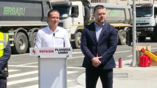 Circulația va fi redeschisă complet în Piața Unirii pe Strada Halelor și se pregătește conectarea tramvaielor 32 și 21, anunță Daniel Băluță și Ciprian Ciucu
