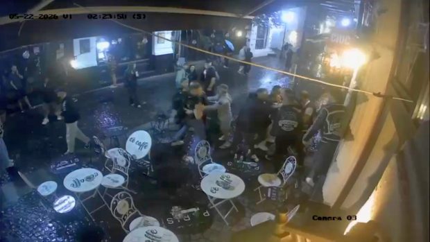Cum a început bătaia din Centrul Vechi din București între români și ucrainenii veniți pentru concertul lui Max Korzh | VIDEO