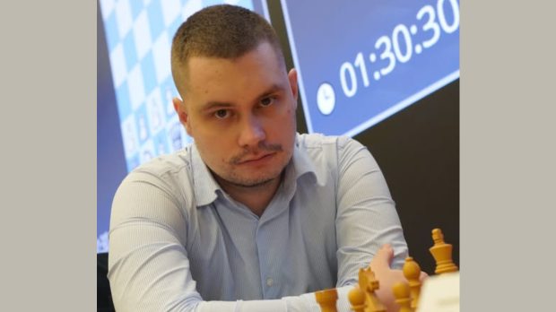 Bogdan Deac surclasează marele Anish Giri la Super Chess Classic România 2026