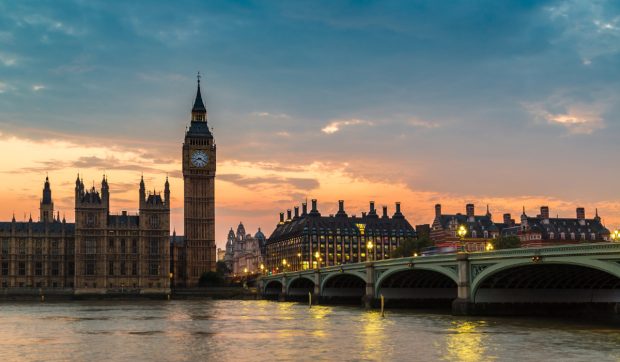 Cea mai caldă noapte de mai înregistrată vreodată a fost anunțată de Serviciul Meteorologic din Marea Britanie
