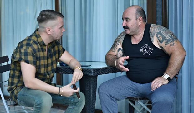 Imagine Stire Cum s-a implicat Codin Maticiuc în documentarul „Cămătarii” de la PRO TV: „Cunoaște bine lumea asta și oamenii din ea” | 2review.ro