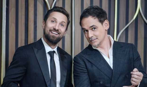Imagine Stire Cu cine l-ar înlocui Dani Oțil pe Răzvan Simion la „Neatza”: „E foarte autoironic, semn de inteligență” | 2review.ro