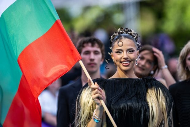Imagine Stire Finala Eurovision 2026. Dara, reprezentanta Bulgariei, a câștigat. Un român a stat în spatele succesului ei | 2review.ro