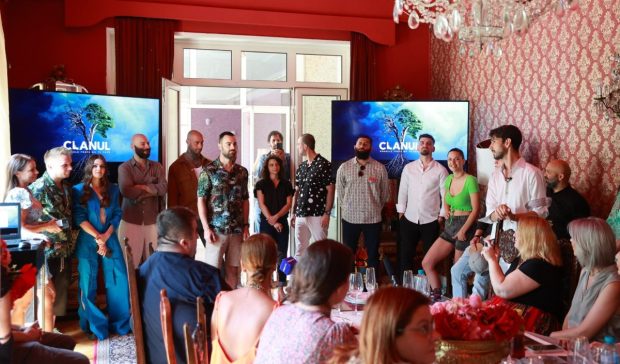 Imagine Stire Prietenia care s-a legat pe platourile de filmare de la PRO TV: „Asta e foarte important” | 2review.ro