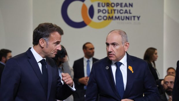 Emmanuel Macron apreciază alegerea Armeniei de a se îndrepta spre Europa și de a renunța la influența rusă