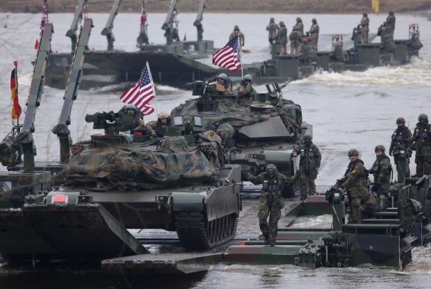 SUA Anunță Reduceri Semnificative ale Sprijinului Militar pentru NATO, Cerând Europei Să Preia Mai Multă Responsabilitate