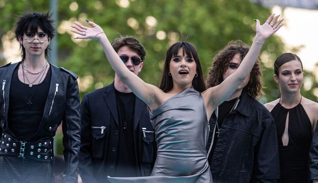 Imagine Stire Alexandra Căpitănescu, mesaj pentru românii din diaspora, înainte de a urca pe scenă în a doua semifinală Eurovision 2026: „Avem nevoie” | 2review.ro