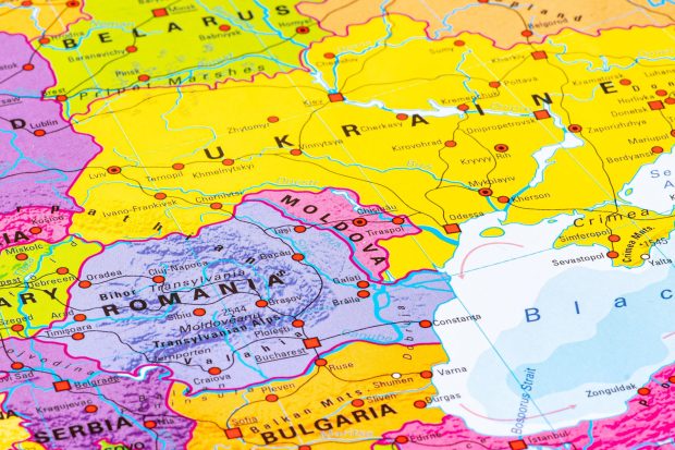 Profesorul Stephan Lewandowsky, expert în război cognitiv, pentru Libertatea: „Există suficiente dovezi că în spatele unor comportamente coordonate și neautentice sunt actori afiliați agențiilor Rusiei”