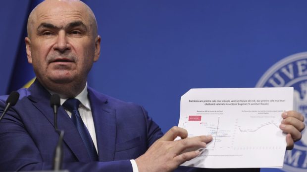 Guvernul introduce evaluări lunare pentru angajații din proiectele PNRR și condiționează majorările salariale de performanță