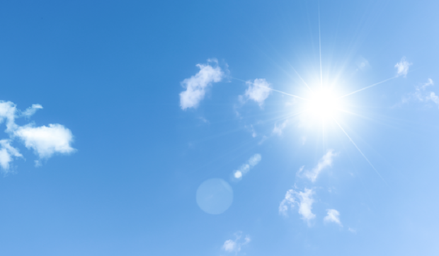 Vreme caldă în România la început de mai: temperaturi de până la 30 de grade în mai multe regiuni