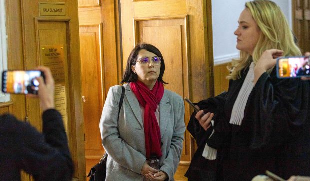 Asasinatul cu bombă de la Arad. Două personaje-cheie au primit statut de „martori vulnerabili”. Cum au fost audiați ca să nu dea ochii cu acuzații