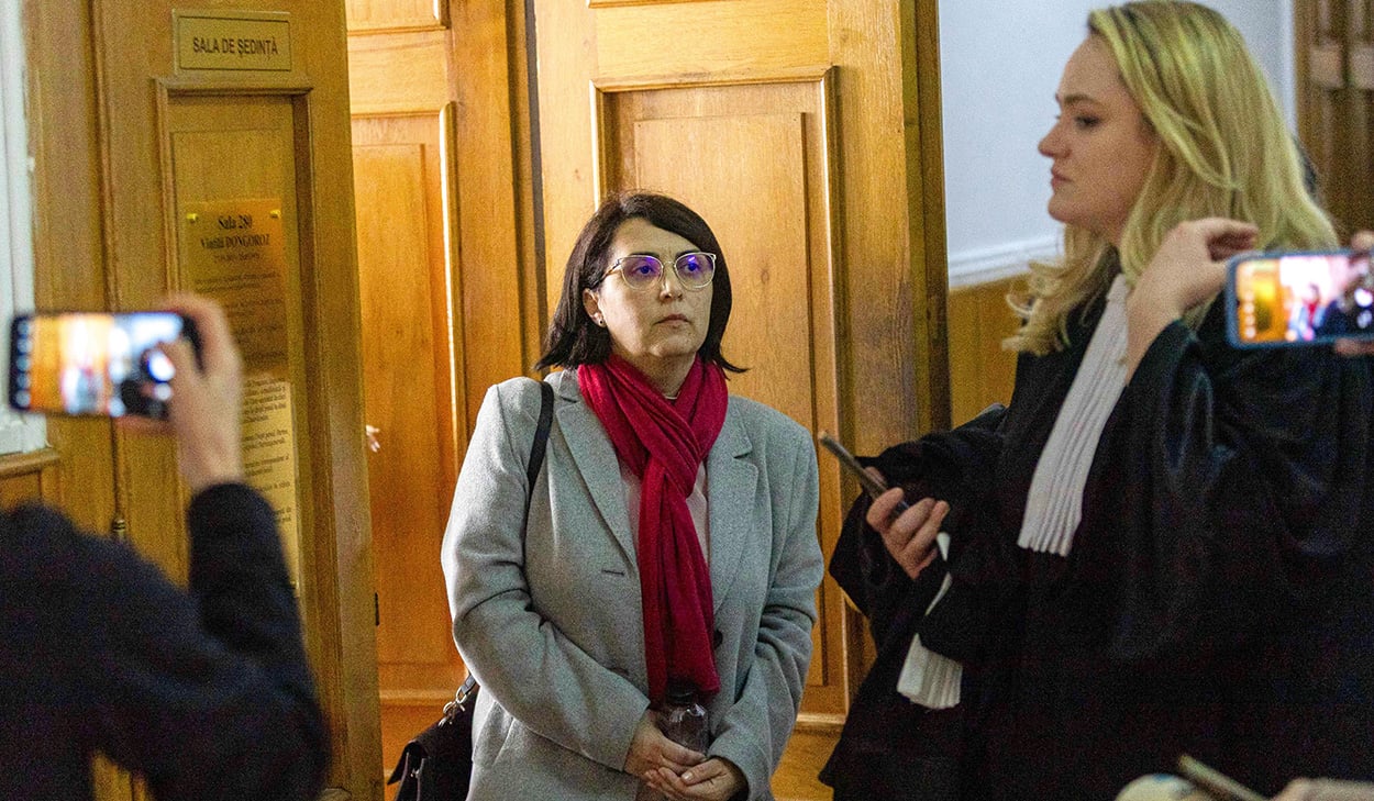Asasinatul cu bombă de la Arad. Două personaje-cheie au primit statut de „martori vulnerabili”. Cum au fost audiați ca să nu dea ochii cu acuzații
