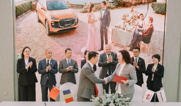 O româncă i-a convins pe chinezii de la Chery să le vândă în țară o marcă de SUV-uri abia lansată: „Rodica ne-a cucerit cu entuziasmul ei”