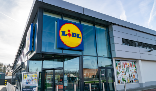 Lidl vinde cu 100 de lei un aparat adorat de copii și părinți, ideal pentru petrecerile de vară ale celor mici