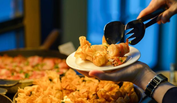 Restaurantul spaniol care taxează suplimentar clienții ce consumă excesiv și vomită în local