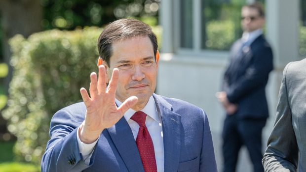 Marco Rubio a fost nevoit să-și modifice numele pentru ca să-l însoțească pe Donald Trump la Beijing
