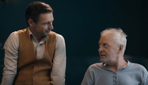 Un nou film românesc ajunge în cinematografele din țară pe 6 mai 2026. Are la bază o piesă de teatru: „Ajungi să fii ridicol când te iei prea tare în serios”
