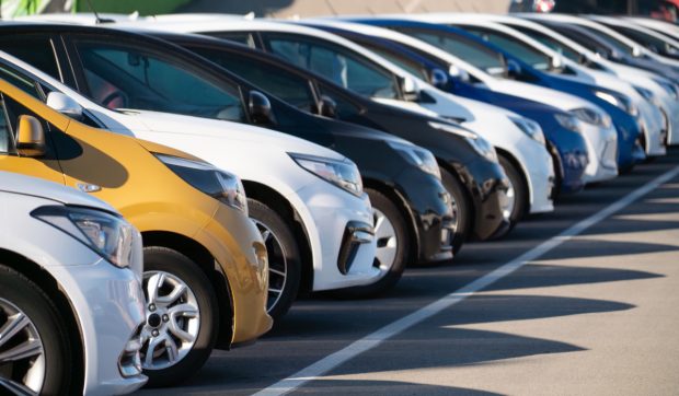 Propulsia cu metanol este viitorul mașinilor, nu bateriile, spune cel mai mare acționar individual al Mercedes-Benz