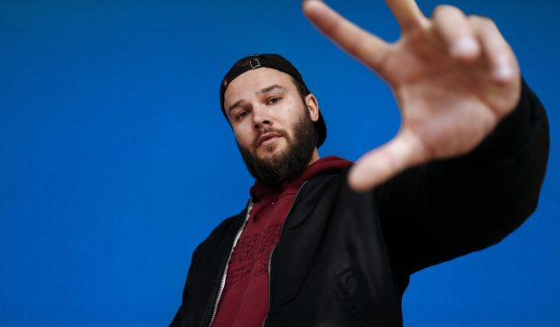 Biletele pentru concertul bielorusului Max Korzh de la Bucureşti s-au vândut în 5 zile: ce străzi se închid sâmbătă pentru eveniment