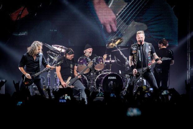 Pe ce străzi din București se închide traficul pentru concertul Metallica, pe 13 mai