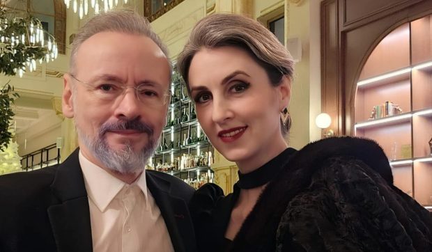 Imagine Stire Anunțul făcut de Elena după un an de căsnicie cu Mihai Albu. Ce s-a schimbat în relația lor: „Își petrece mai mult timp la job decât acasă” | 2review.ro