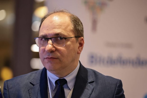 Ministrul Educației răspunde profesorului Petruț Rizea: „Problema epuizării cadrelor didactice nu este nouă”