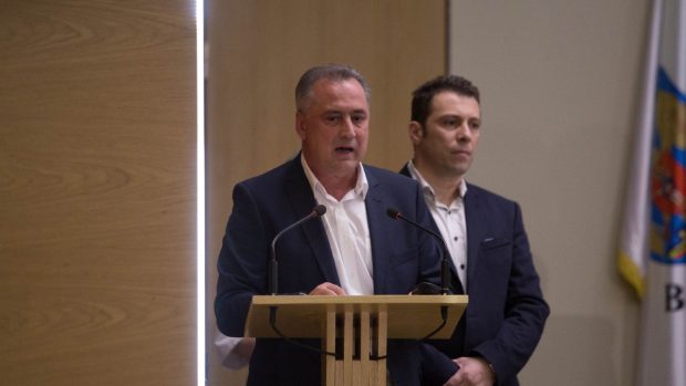 Șeful Autorității Vamale Române, Mihai Savin, reținut într-un dosar penal