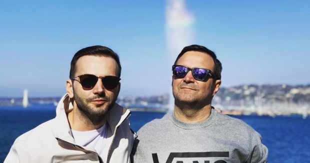 Imagine Stire Cum au apărut Mihai Morar și Daniel Buzdugan alături de soțiile și fetele lor. „Toți acești 4 prunci împlinesc 18 ani anul ăsta” | 2review.ro