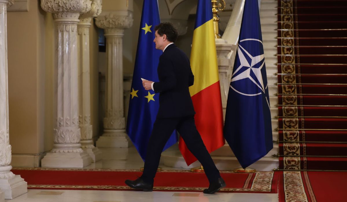 Tudor Chirilă, furios după căderea Guvernului Bolojan: „Primul pesedist al țării, Nicușor Dan, așa cum îl numeam ironic, are o mare parte de vină”
