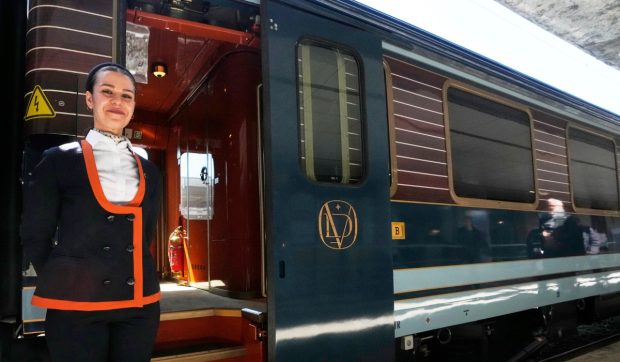 Noul Orient Express „La Dolce Vita” traversează România cu două opriri: un tur de lux între Roma și Istanbul
