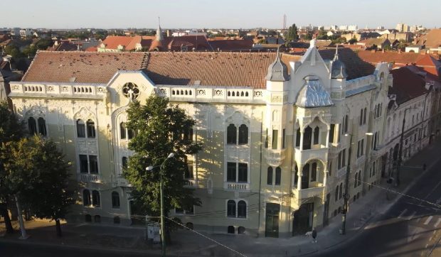 Clanul Cârpaci a cumpărat cu 2.300.000 de euro, legal, Palatul Marschall. Primăria Timișoara îl lăsase de izbeliște