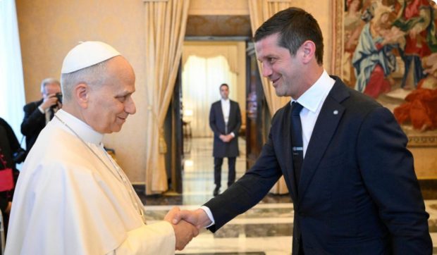 Vizita memorabilă a lui Cristi Chivu și campionilor Inter la Vatican, întâmpinați de Papa Leon al XIV-lea cu un mesaj inspirațional