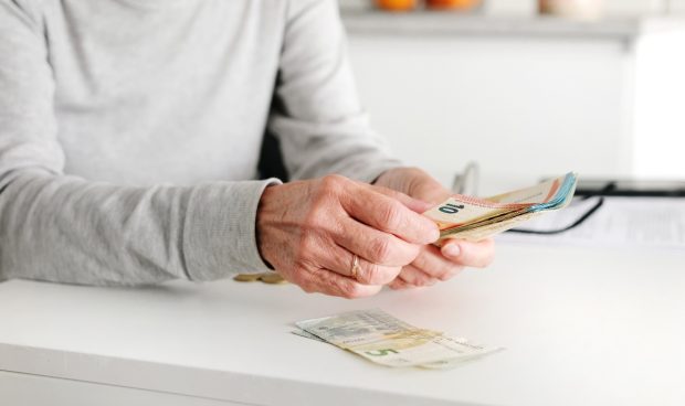 Cât primești la pensie după 5 ani de muncă în Germania: suma îi va surprinde pe mulți români