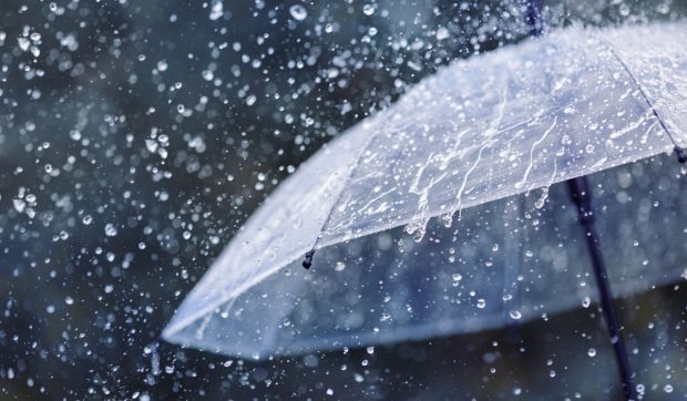 ANM anunță vreme severă cu ploi torențiale și vijelii în 20 de județe ale României