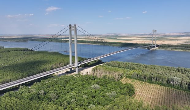 Restricții prelungite de trafic pe podul peste Dunăre, DN1 și autostrada A0 pentru lucrări importante de reparații