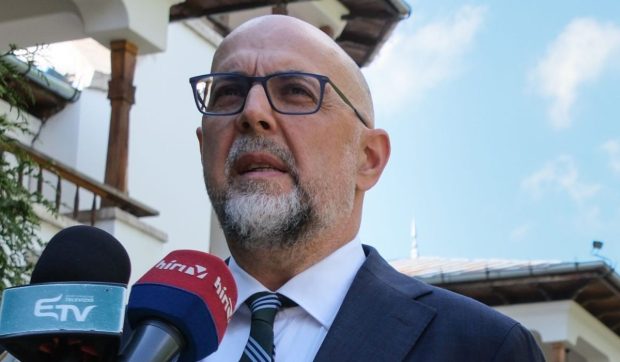 Kelemen Hunor: UDMR cere concesii pentru refacerea coaliției și avertizează asupra crizei politice din România